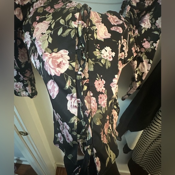 Black Pink Floral Long puff Sleeve Cropped Corset Tue Up Top - Picture 7 of 10
